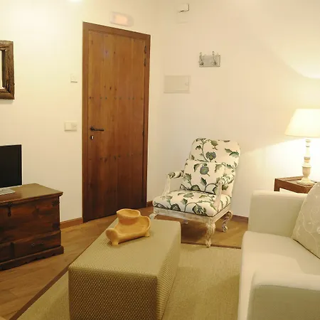 Solaz Del Moros Apartment *
